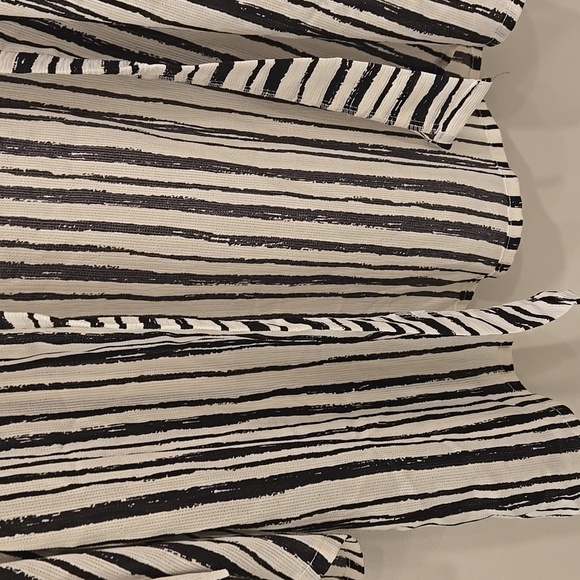 Anthropologie Do Everything in Love Black and White Striped Kimono Cardigan Wrap - Picture 6 of 9